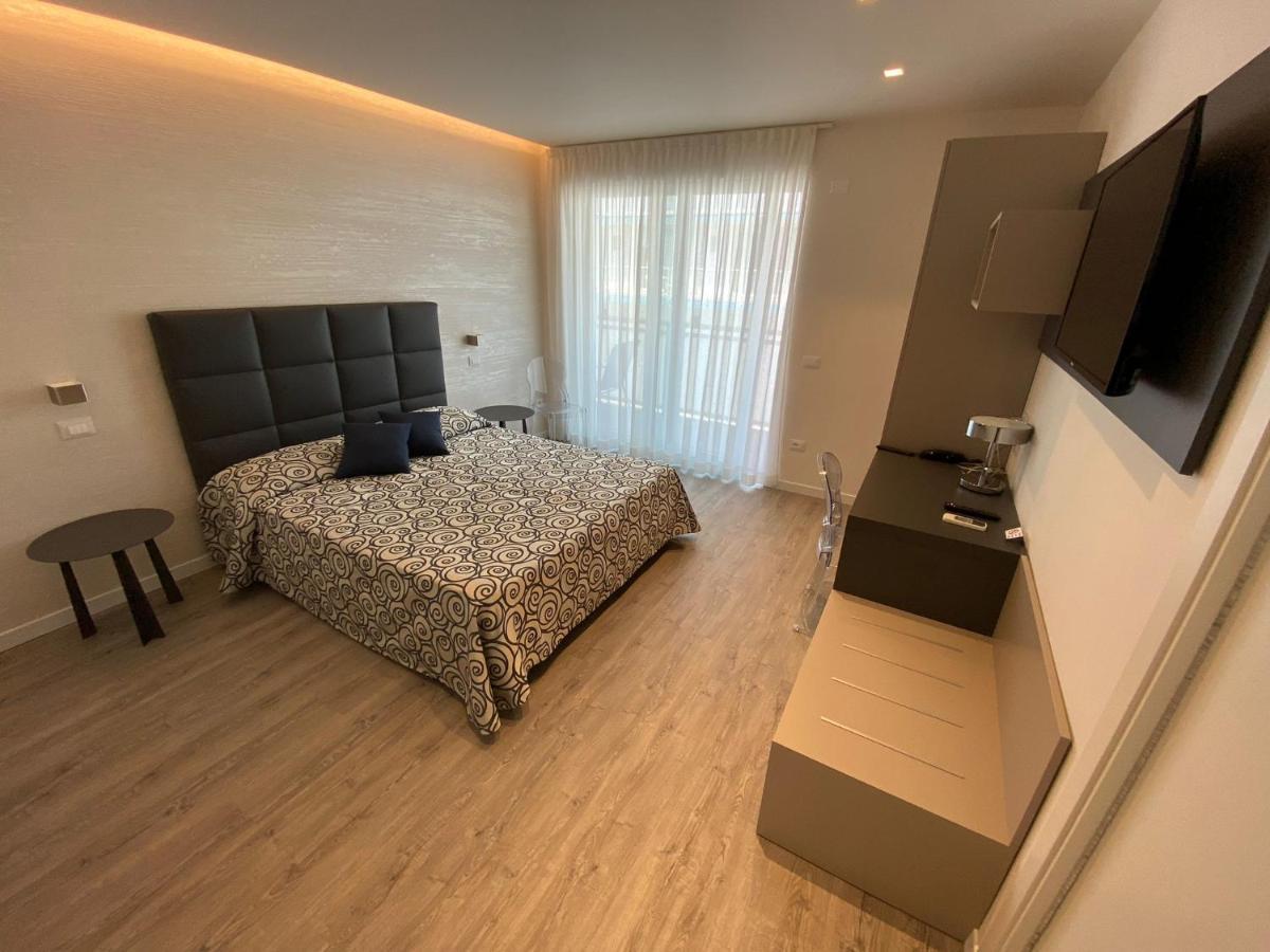 Hotel Castiglione Lignano Sabbiadoro Zewnętrze zdjęcie
