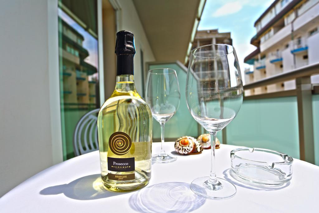 Hotel Castiglione Lignano Sabbiadoro Zewnętrze zdjęcie